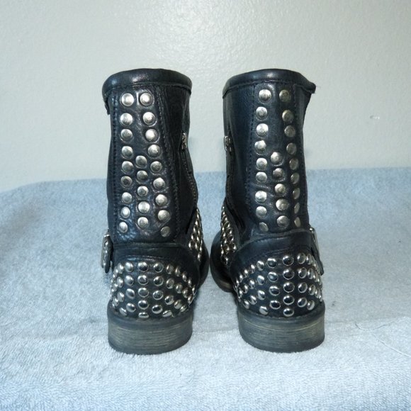 STEVE MADDEN FRAANKIE STUDDED ANKLE BOOTS SZ 6M. $$$ 32.00 SALE - Picture 2 of 9